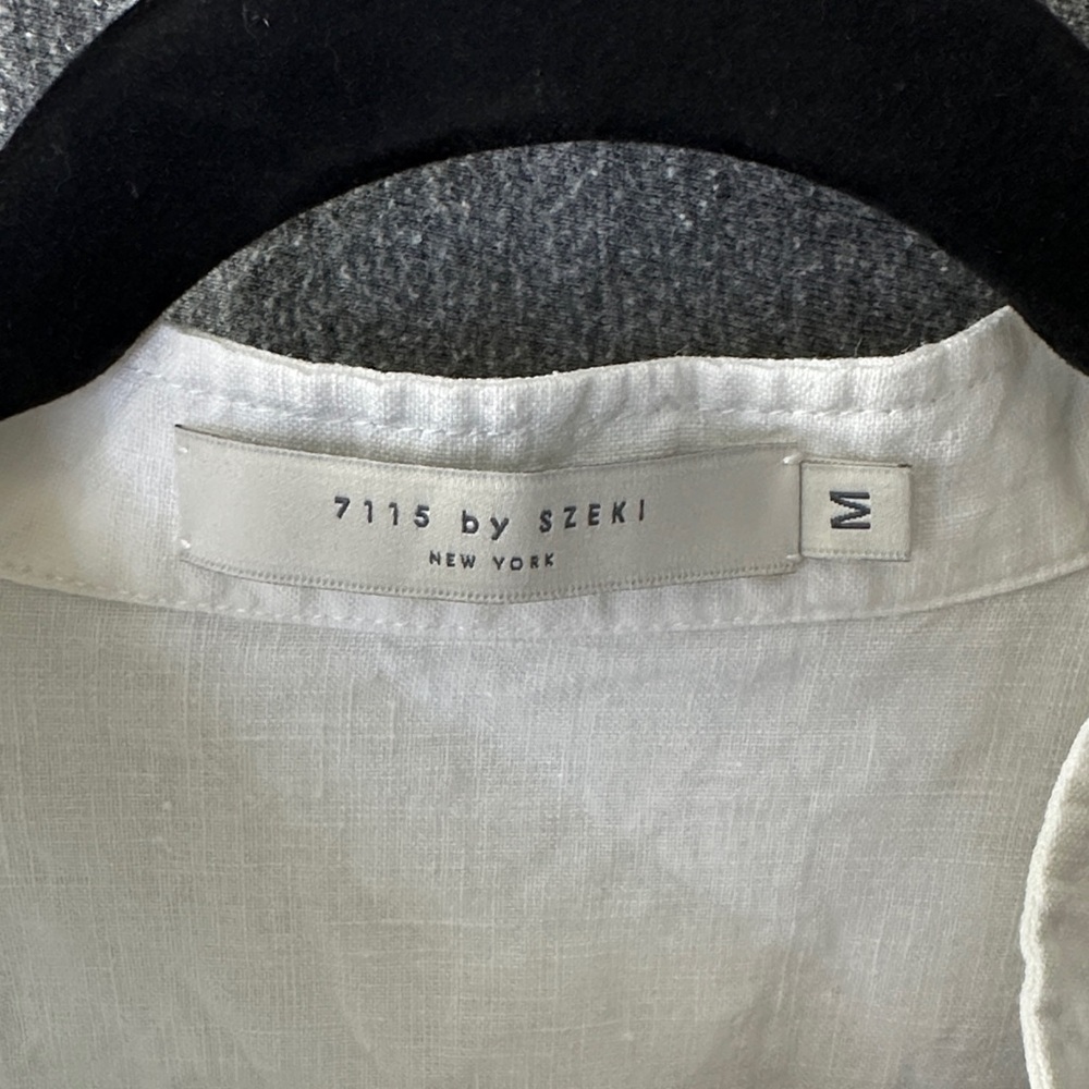 7115 by Szeki Linen top - Picture 2 of 6